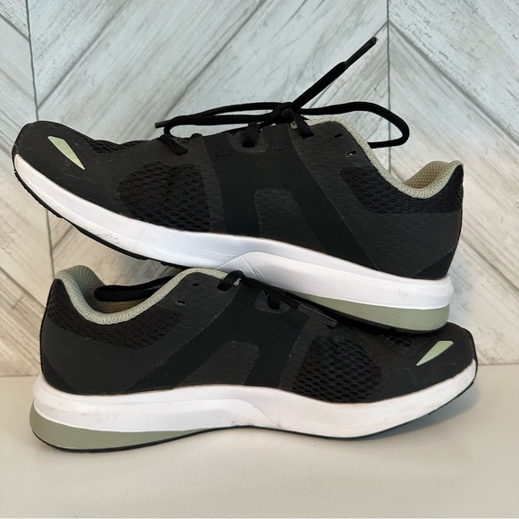Reebok 7.5 women’s like new endless road running shoes - Picture 14 of 16